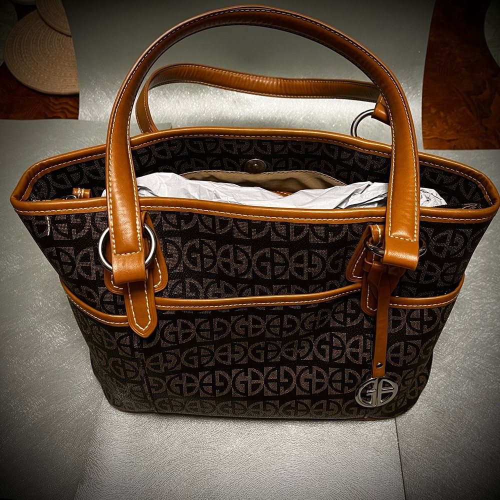 Giani Bernini Elegant Brown and Tan Tote Bag